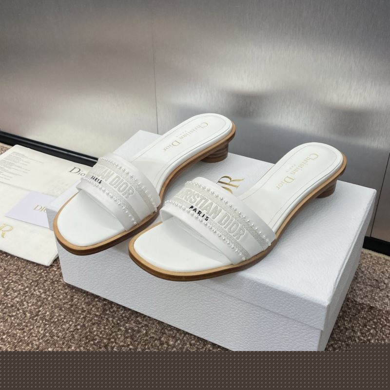 ch**an D*or slippers